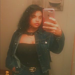 Meet your Posher, Dairis